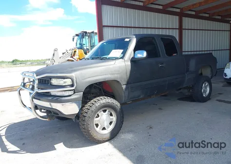 2000 Chevrolet Silverado 1500 Ls from USA, damaged, VIN 2GCEC19T3Y1344874